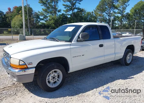 2000 Dodge Dakota Slt/Sport from USA, damaged, VIN 1B7GL22X2YS632901